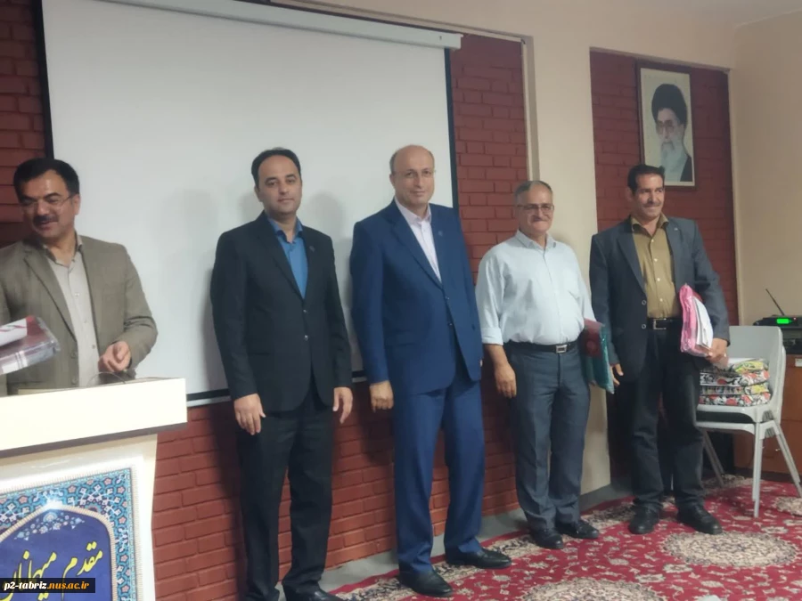 تجلیل از برگزیدگان مسابقات ورزشی درون دانشگاهی همکاران و دانشجویان، تجلیل ازعوامل معاونت دانشجویی و فرهنگی و دانشجویان نمونه خوابگاهی بمناسبت هفته سراهای دانشجویی