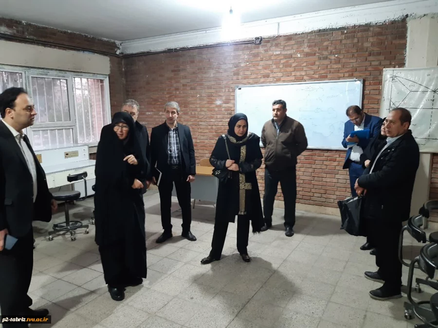 بازدید مدیران کل محترم امور دانشجویی، دفتر امور فنی و نظارت بر طرح های عمرانی و مشاور رئیس دانشگاه ملی مهارت از آموزشکده شماره دو تبریز
